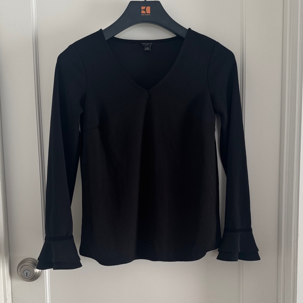 Ann Taylor Black V-Neck Ruffle Cuff Top